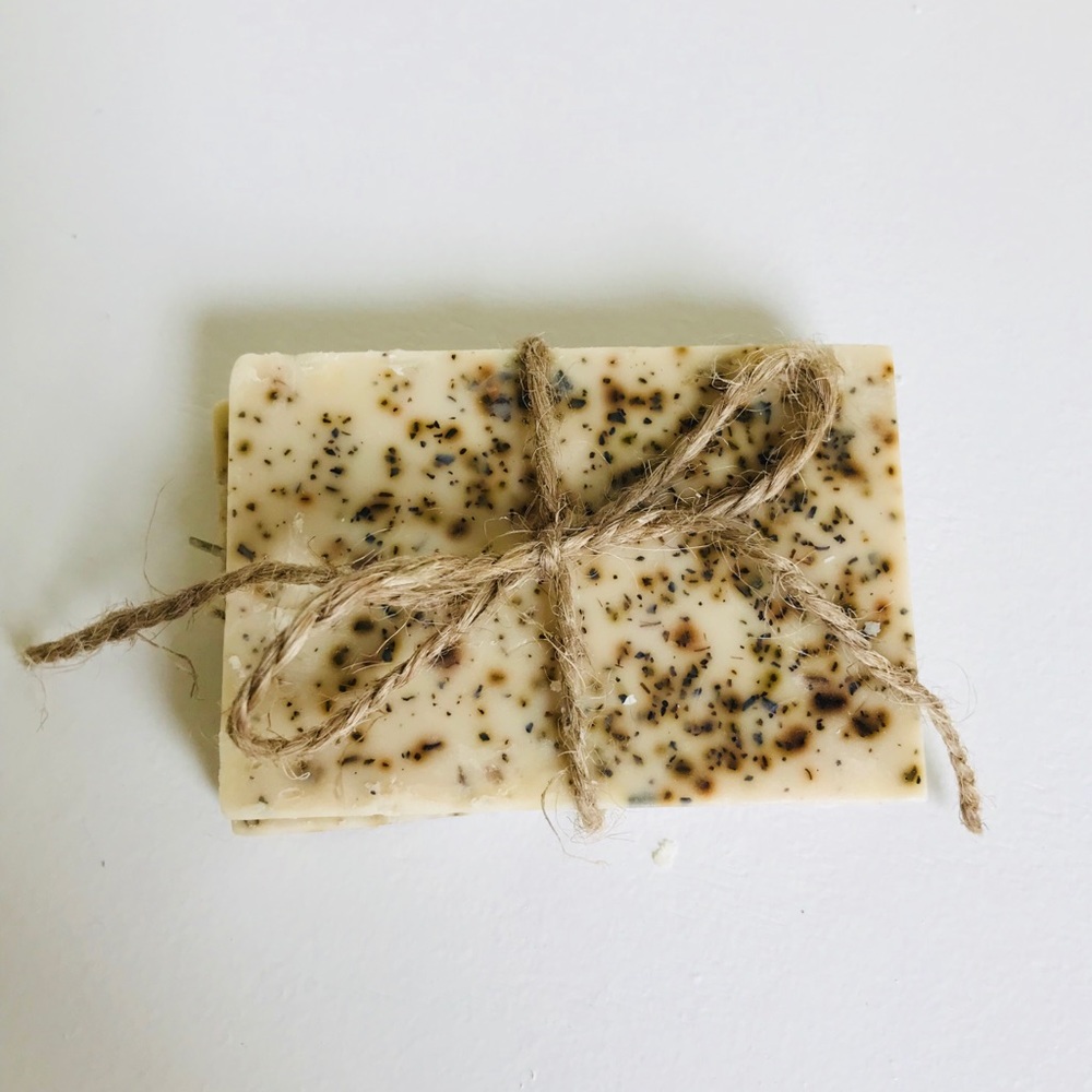 Squared shaped soap: 3 bundles of 2! Total 6 soaps